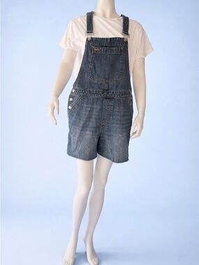 GAP Denim Short Overalls in Medium Blue